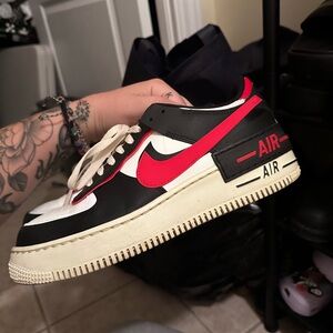 🔥 LIKE NEW NIKE SHADOWS 🔥